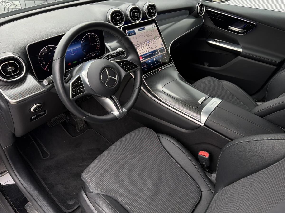 Mercedes-Benz GLC SUV / Terénní 2,0 l 150 kw