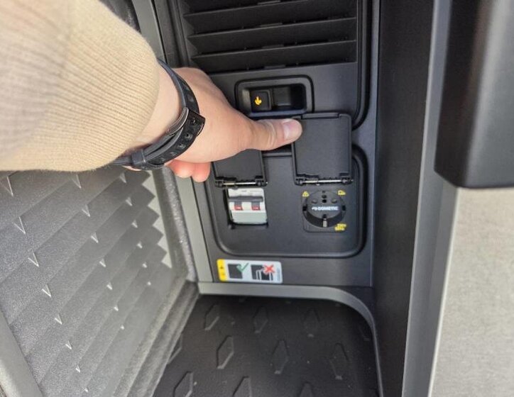 Volkswagen California VAN-Minibus 2,0 l 110 kw