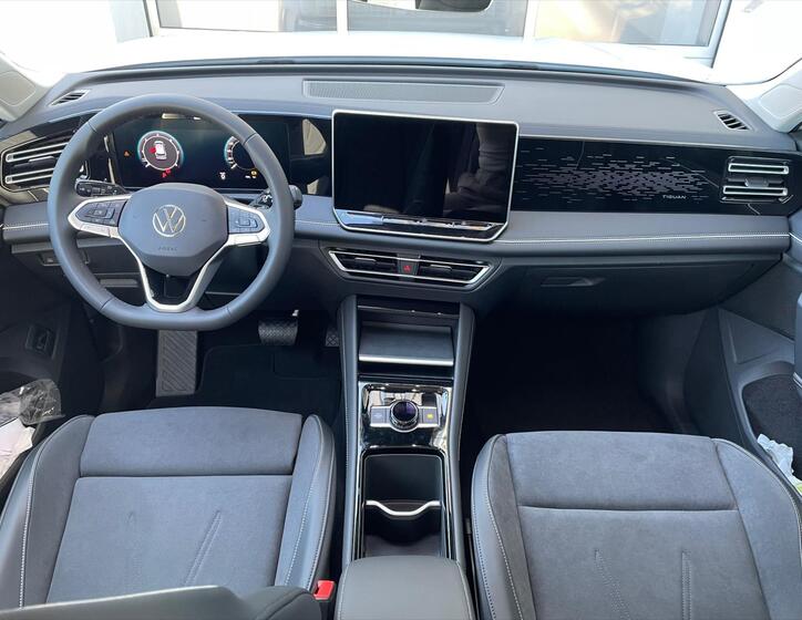 Volkswagen Tiguan 14