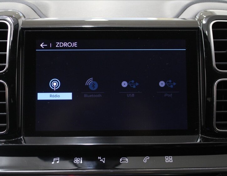 Citroën C5 Aircross SUV 1,6 l 133 kw