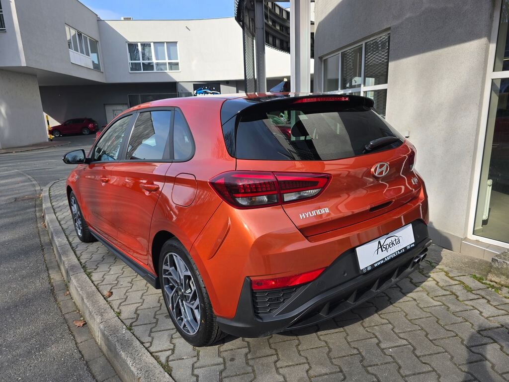 Hyundai i30 Hatchback 1,5 l 70 kw