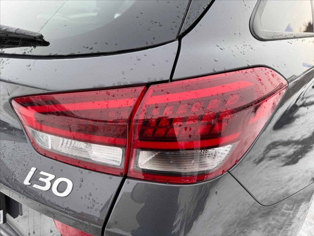 Hyundai i30 Kombi 998,0 73 kw