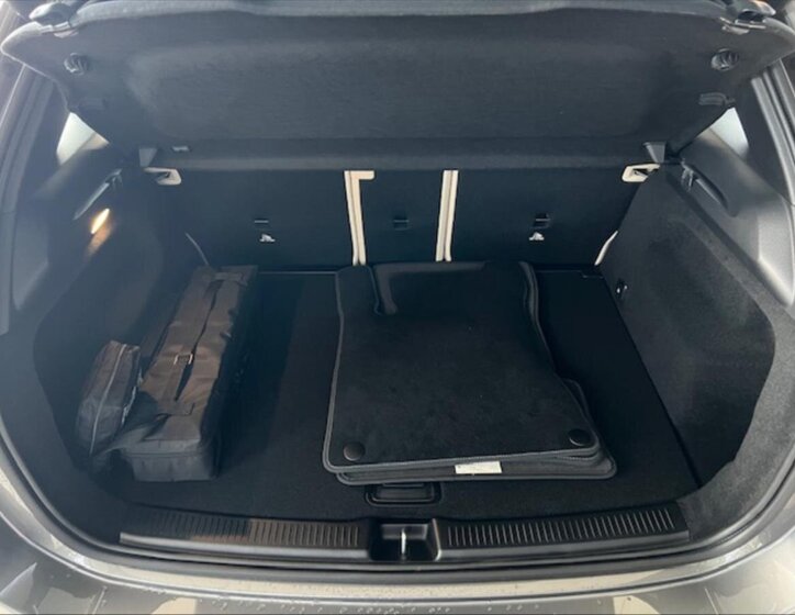 Mercedes-Benz Třídy B Hatchback 2,0 l 110 kw