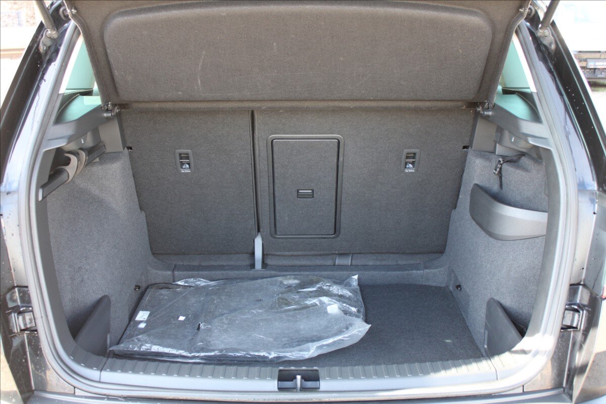 Škoda Karoq SUV 1,5 l 110 kw