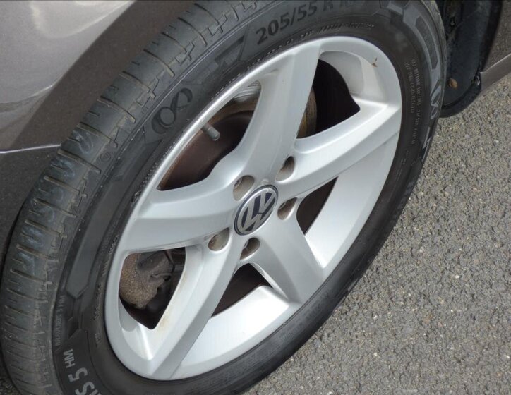 Volkswagen Passat Kombi 2,0 l 130 kw