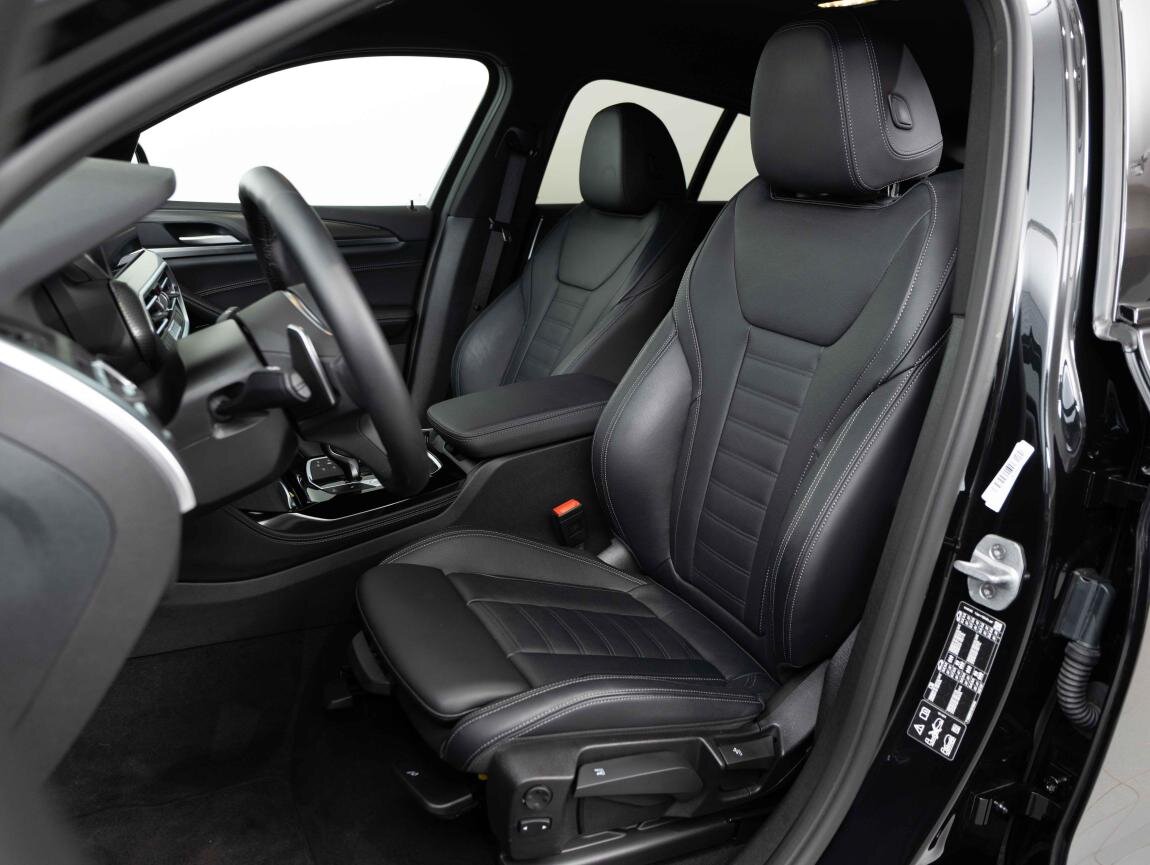 BMW X4 SUV / Terénní 3,0 l 210 kw