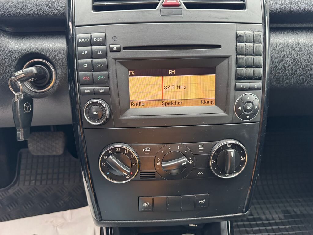 Mercedes-Benz Třídy A Hatchback 2,0 l 80 kw