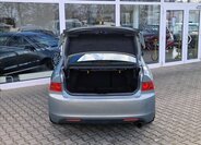 Honda Accord Sedan / Limuzína 2,0 l 114 kw