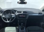 Volkswagen Tiguan 6