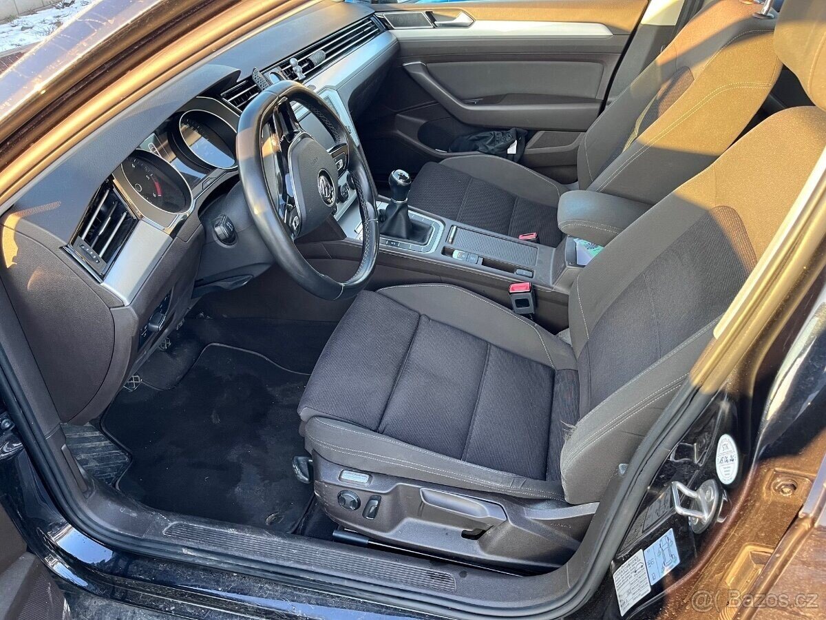 Volkswagen Passat Kombi 0,0 110 kw