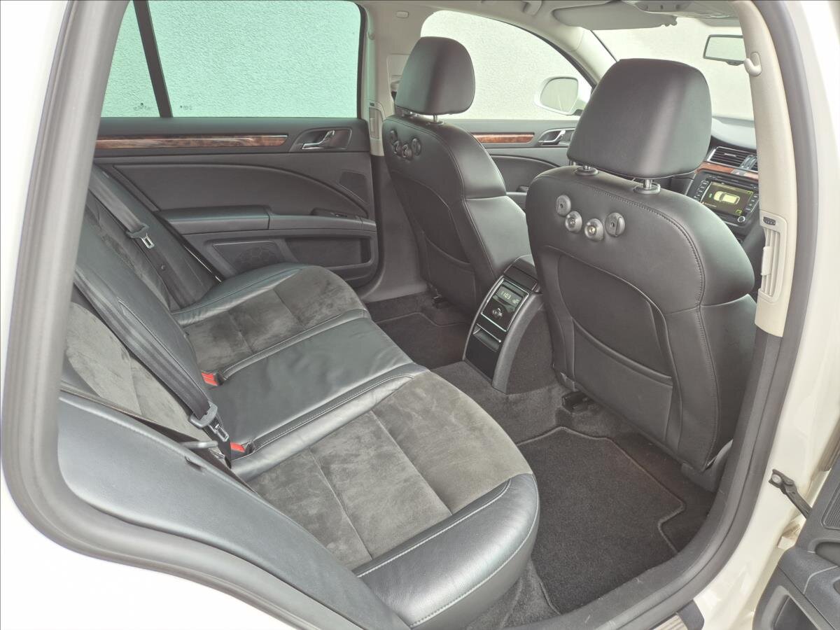 Škoda Superb Kombi 3,6 l 191 kw