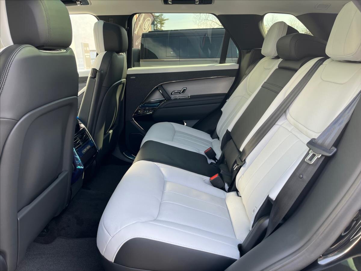 Land Rover Range Rover Sport SUV 3,0 l 221 kw