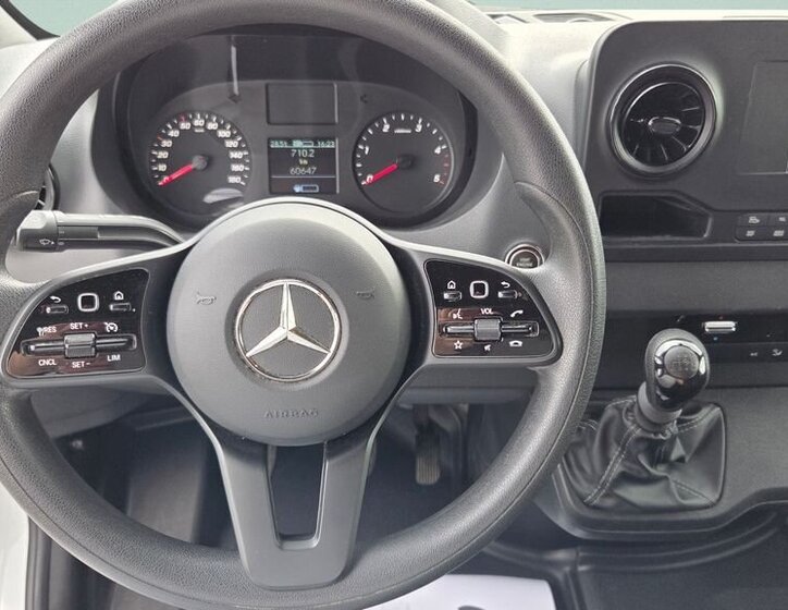 Mercedes-Benz Sprinter Skříň 2,0 l 125 kw