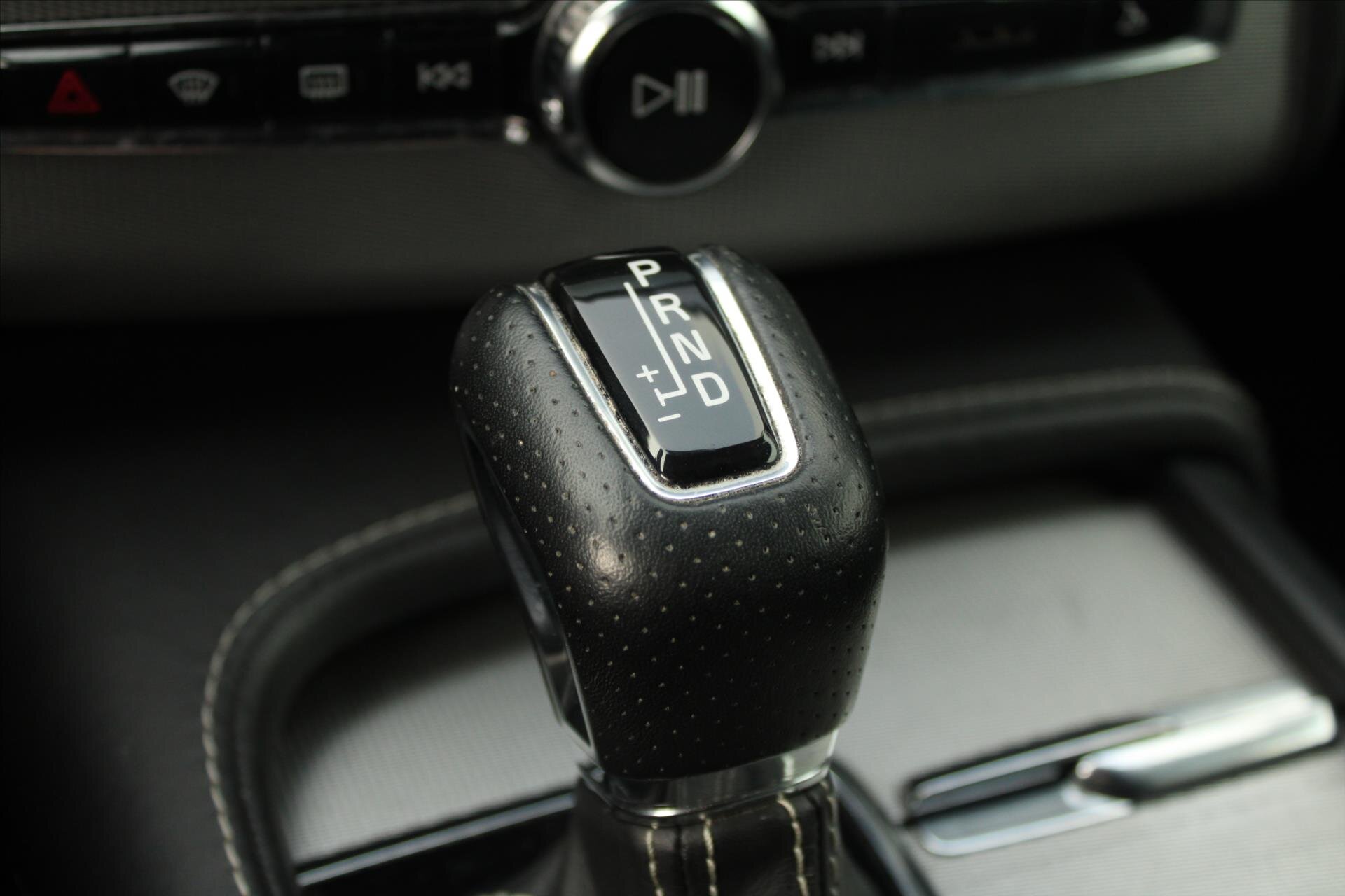 Volvo XC90 SUV 2,0 l 173 kw