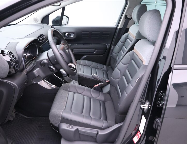 Citroën C3 Aircross Hatchback 1,2 l 96 kw