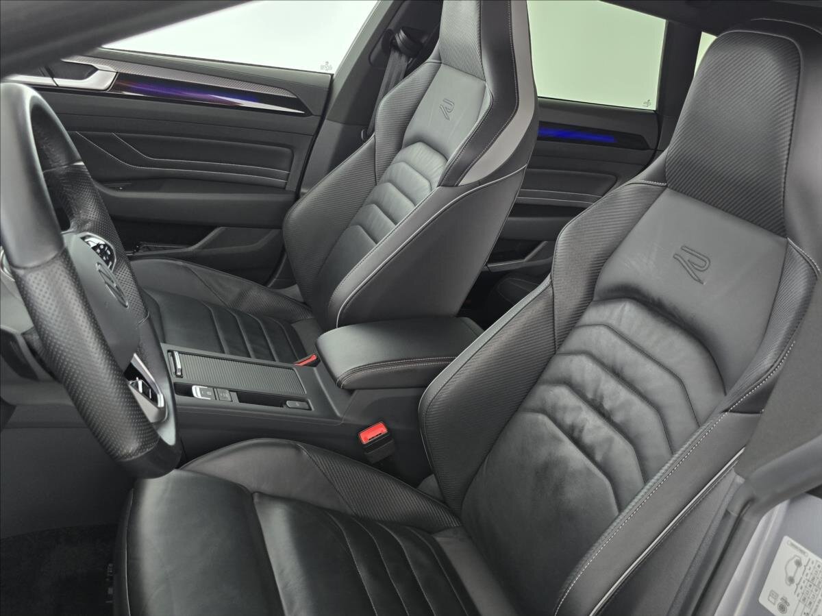 Volkswagen Arteon Kombi 2,0 l 147 kw