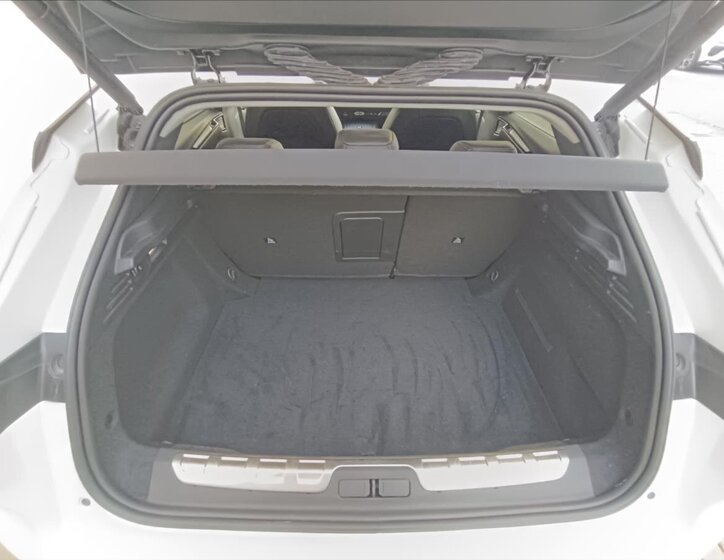 DS Automobiles DS4 Hatchback 1,6 l 133 kw