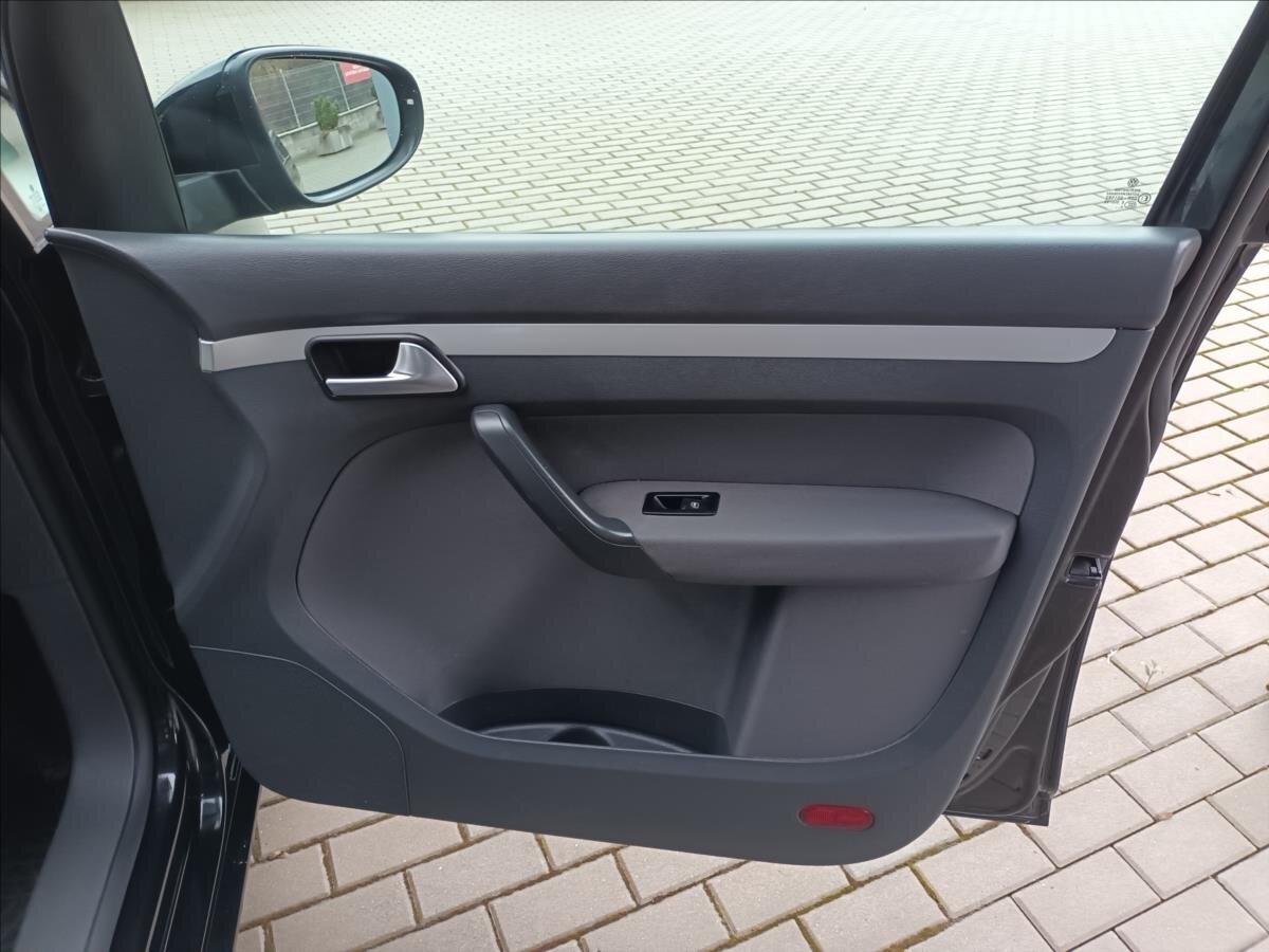 Volkswagen Touran MPV 1,4 l 103 kw