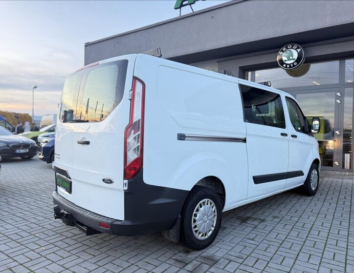 Ford Transit Custom 6