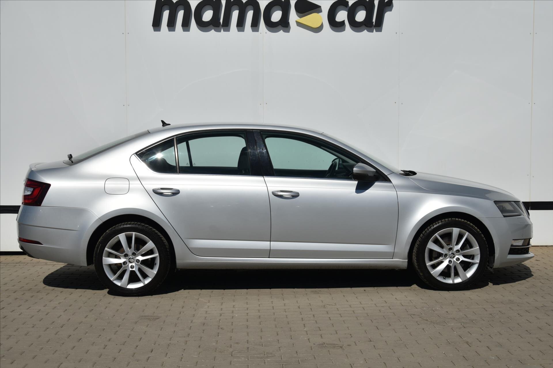 Škoda Octavia Liftback 1,8 l 132 kw