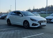 Hyundai i30 4