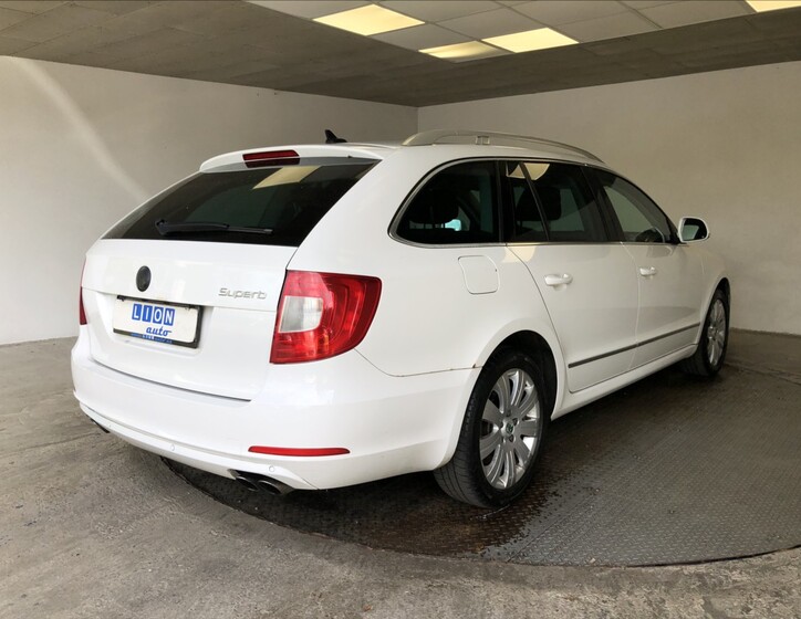 Škoda Superb 7