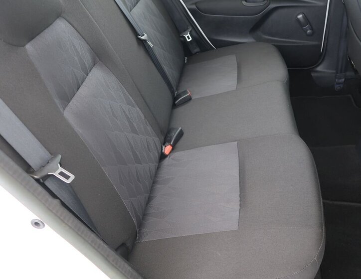 Citroën C-Elysée 12