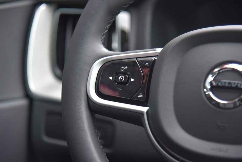 Volvo XC60 SUV / Terénní 2,0 l 186 kw