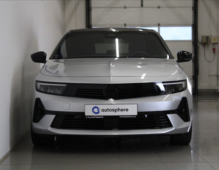 Opel Astra Hatchback 1,2 l 96 kw