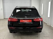 Mercedes-Benz Třídy E 11