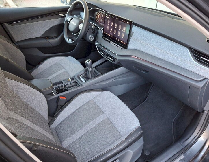 Škoda Octavia Sedan / Limuzína 1,5 l 110 kw