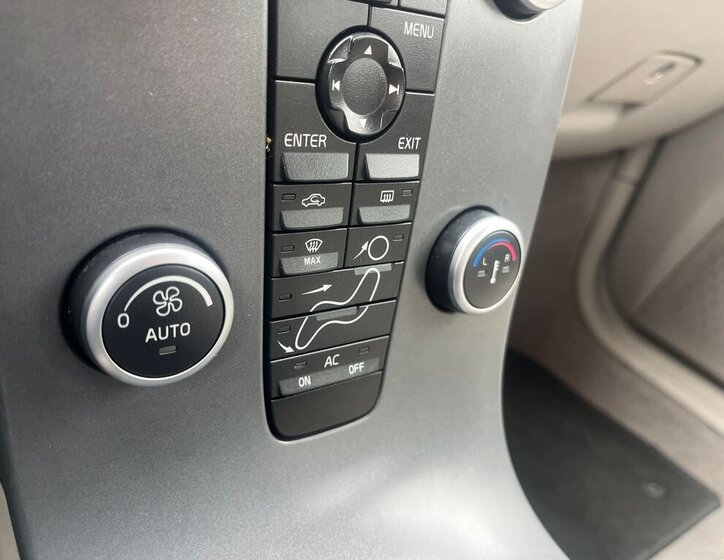 Volvo S40 Sedan 1,6 l 84 kw