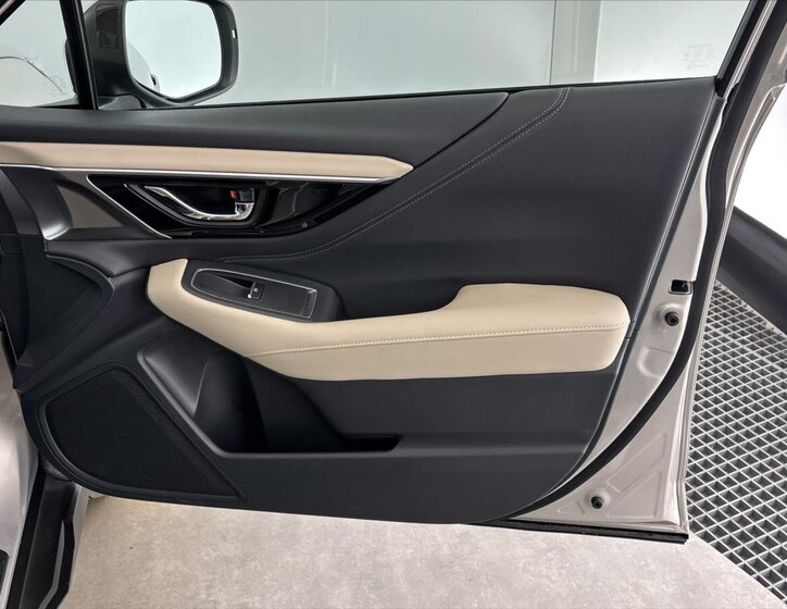 Subaru Outback Kombi 2,5 l 124 kw