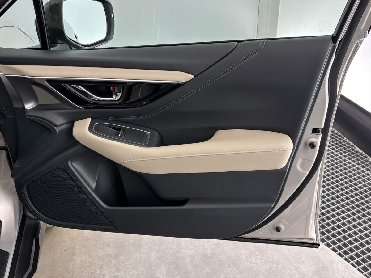 Subaru Outback Kombi 2,5 l 124 kw