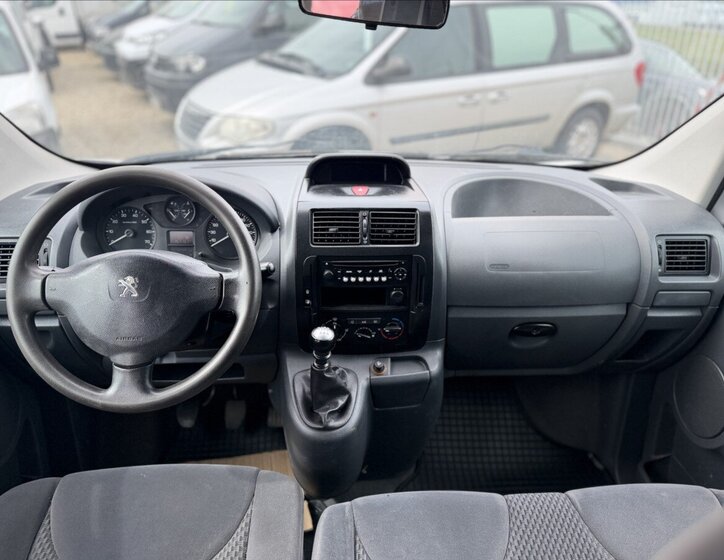 Peugeot Expert Tepee MPV 2,0 l 94 kw