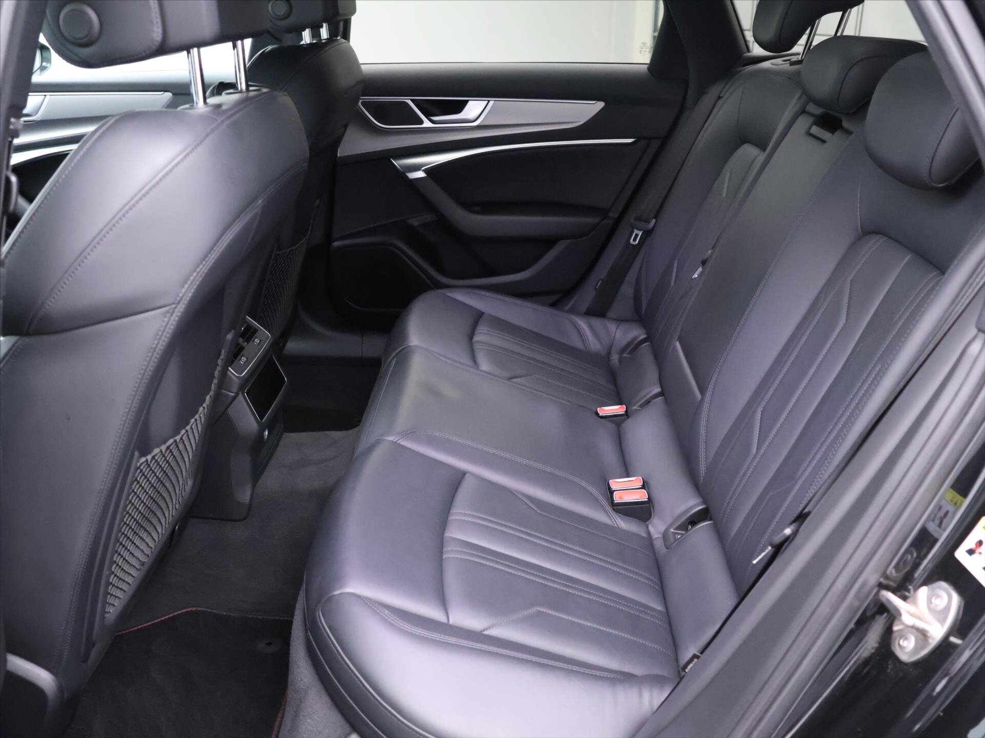 Audi A6 Kombi 3,0 l 210 kw