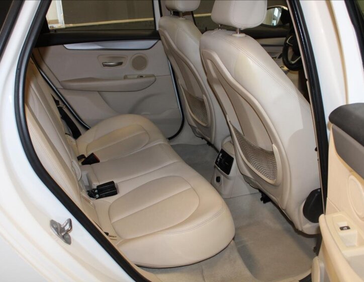 BMW Řada 2 Kombi 1,5 l 100 kw