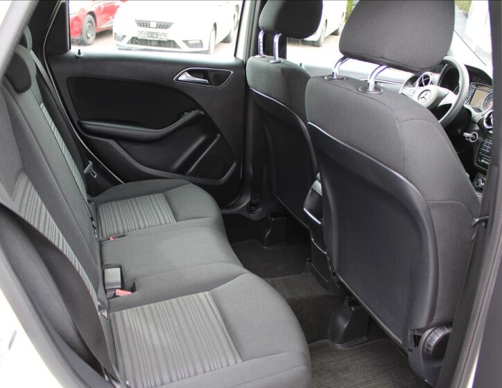 Mercedes-Benz Třídy B MPV 1,5 l 80 kw