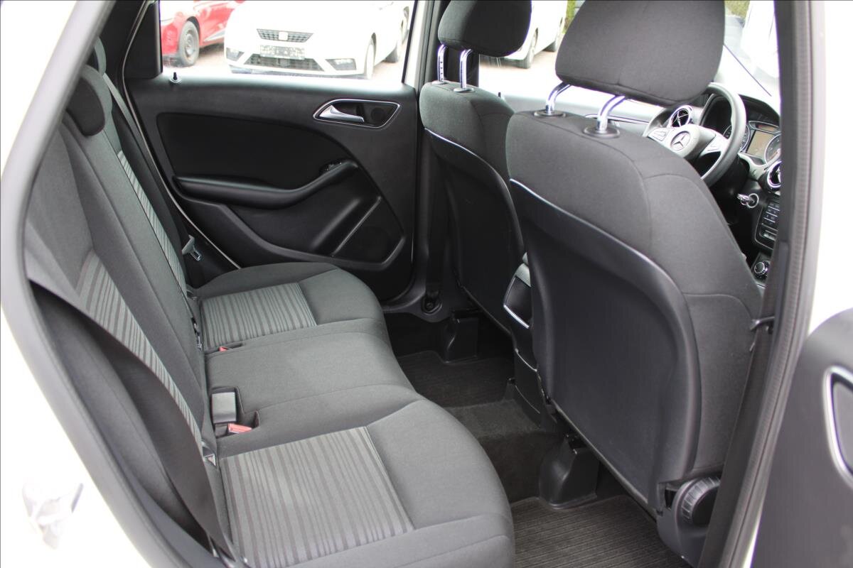 Mercedes-Benz Třídy B MPV 1,5 l 80 kw