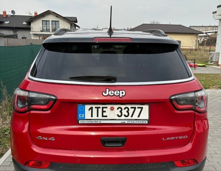 Jeep Compass SUV / Terénní 0,0 103 kw
