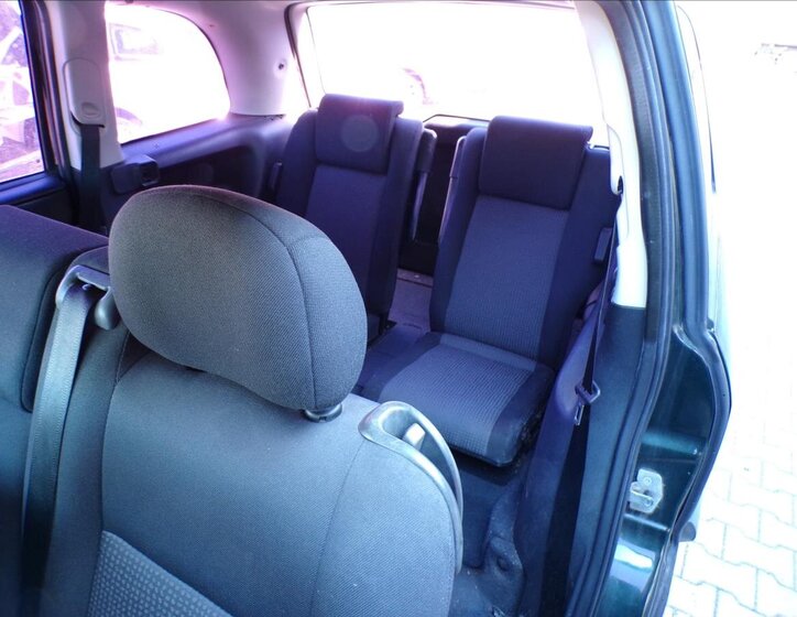 Opel Zafira MPV 1,6 l 74 kw