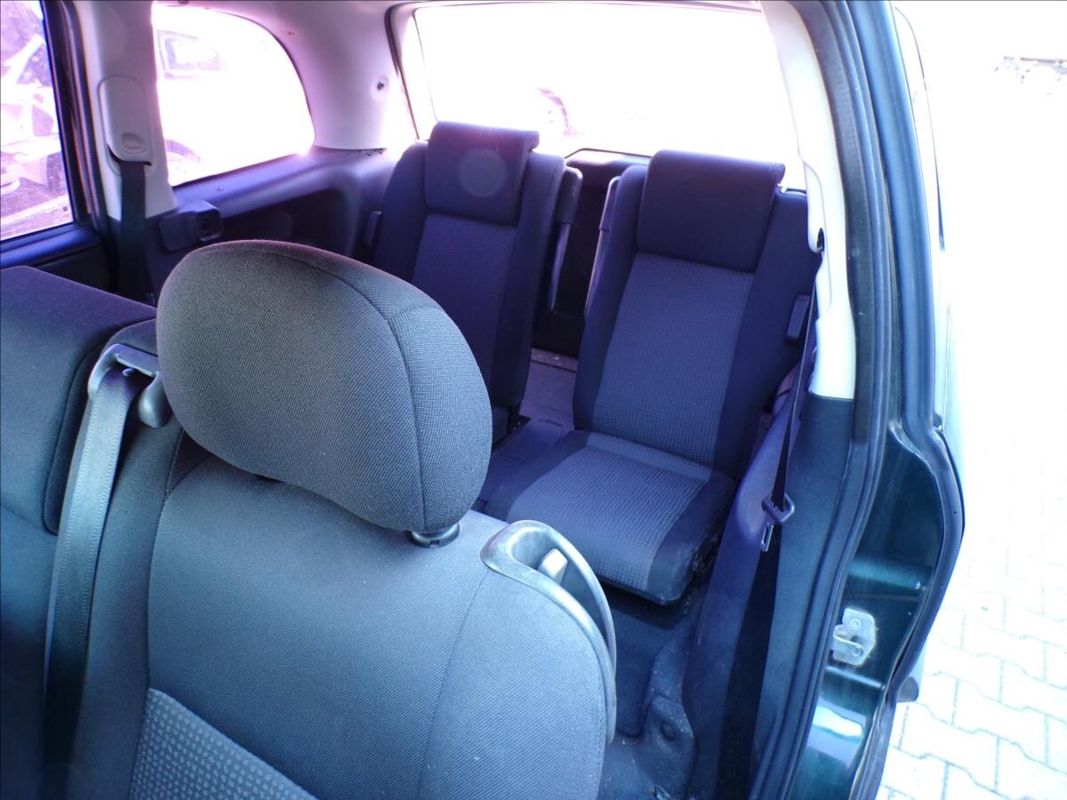 Opel Zafira MPV 1,6 l 74 kw