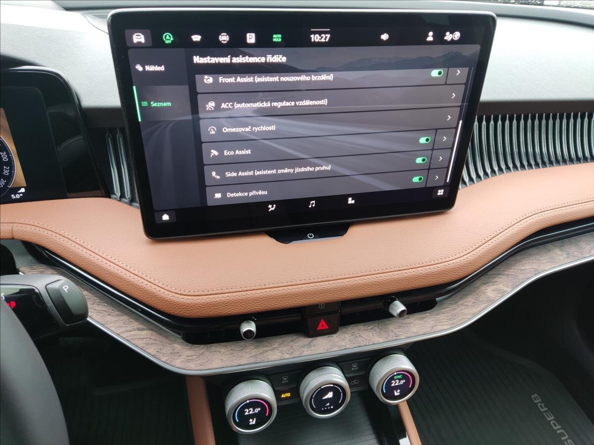 Škoda Superb Liftback 2,0 l 142 kw