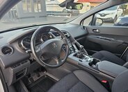 Peugeot 3008 SUV 1,2 l 96 kw