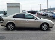 Ford Mondeo Sedan / Limuzína 2,5 l 125 kw