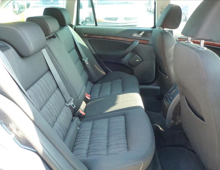 Škoda Octavia Kombi 1,8 l 118 kw