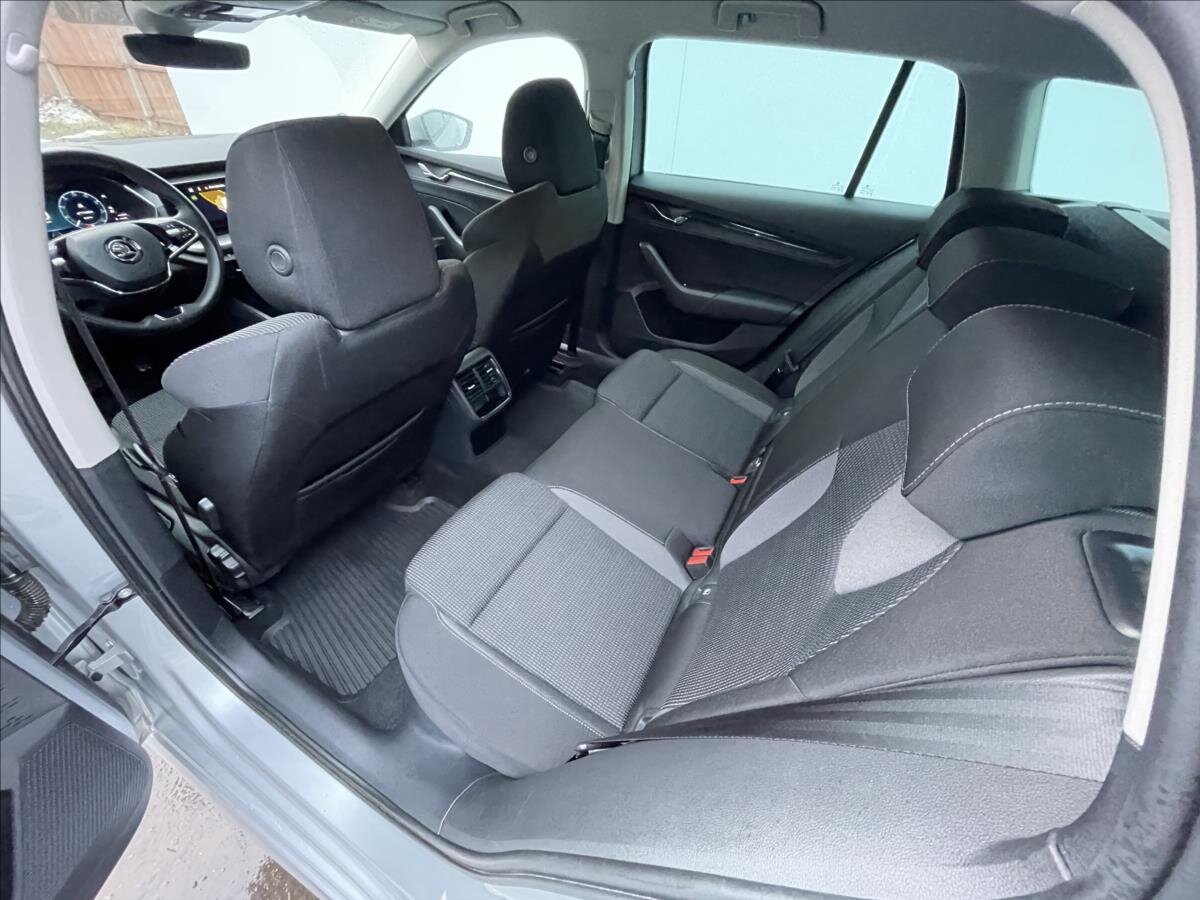 Škoda Octavia Kombi 2,0 l 85 kw