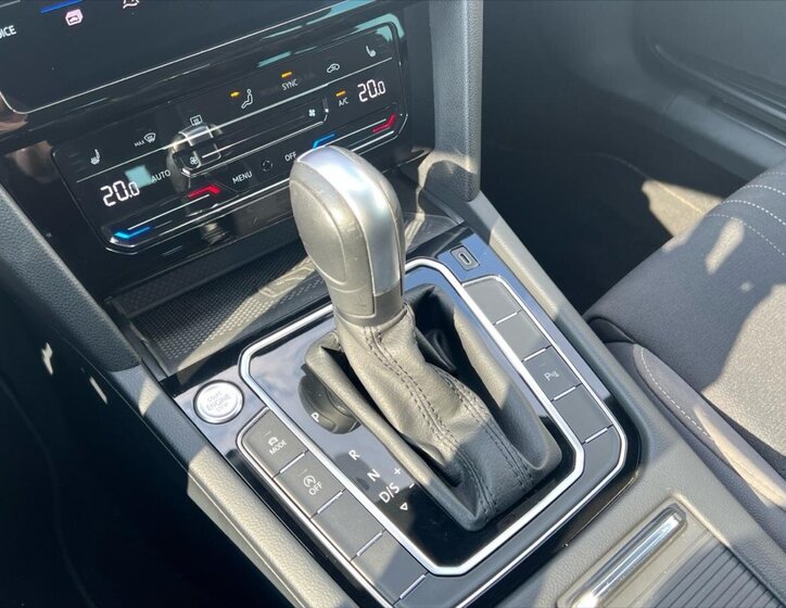 Volkswagen Passat Kombi 2,0 l 147 kw