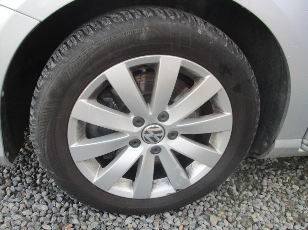 Volkswagen Passat Kombi 1,4 l 90 kw