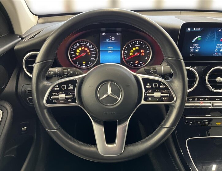 Mercedes-Benz GLC 10